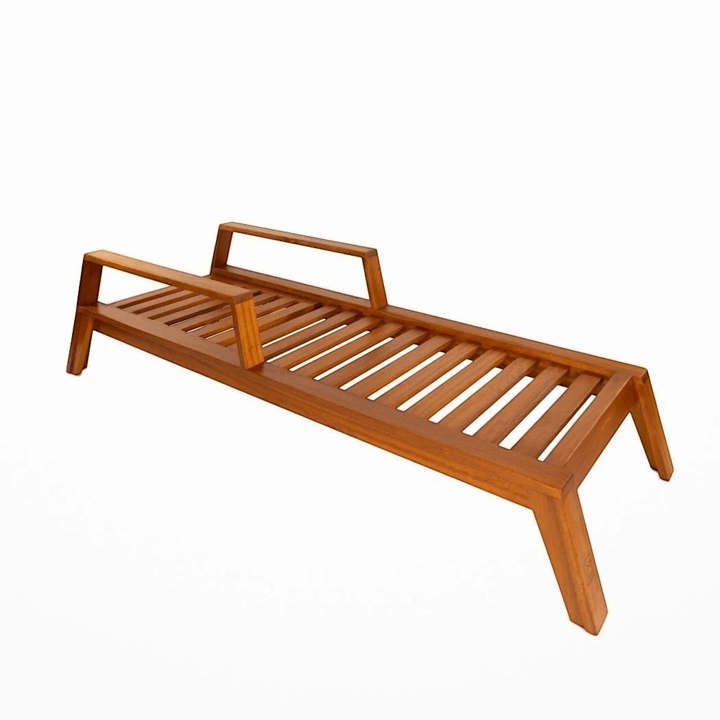 Perge Sunbed