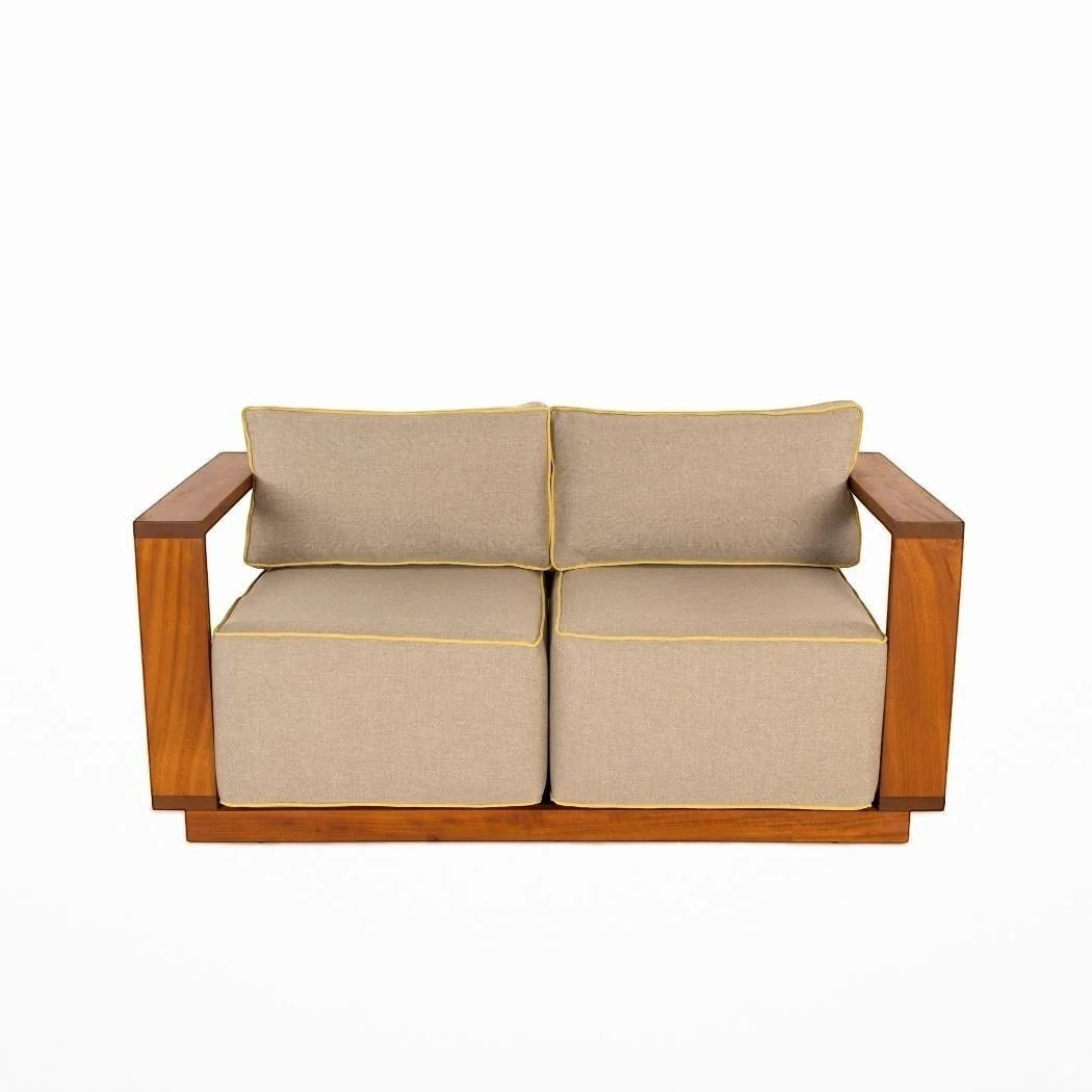Selge Loveseat